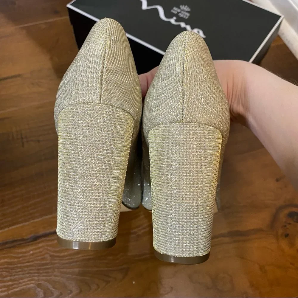 NWT Nina Farlyn gold platinum sparkly bedazzled peep toe heels 10